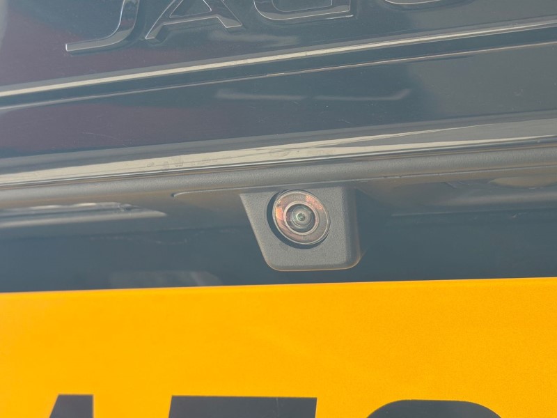 2023 (72) JAGUAR XF 2.0 D200 R-Dynamic SE 4dr Auto 5251061