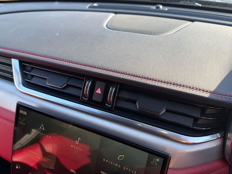 2023 (72) JAGUAR XF 2.0 D200 R-Dynamic SE 4dr Auto 5251055