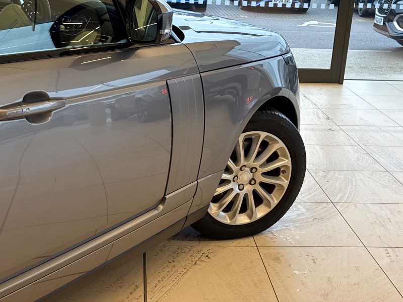 2020 (70) LAND ROVER RANGE ROVER 2.0 P400e Vogue 4dr Auto 5268872