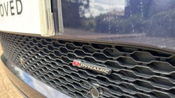 2022 (22) LAND ROVER RANGE ROVER EVOQUE 2.0 D200 R-Dynamic SE 5dr Auto 5555620