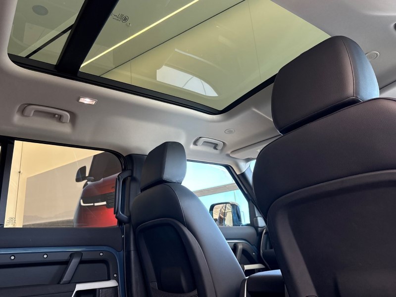 2023 (23) LAND ROVER DEFENDER 3.0 D250 SE 110 5dr Auto 5279288