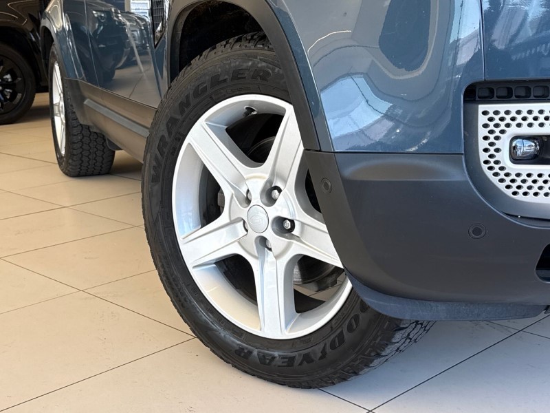 2023 (23) LAND ROVER DEFENDER 3.0 D250 SE 110 5dr Auto 5279306