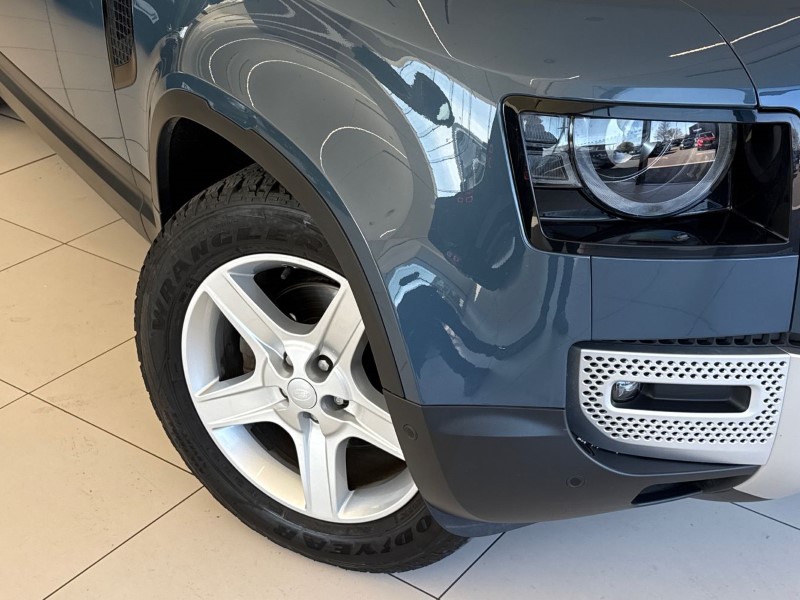 2023 (23) LAND ROVER DEFENDER 3.0 D250 SE 110 5dr Auto 5279304