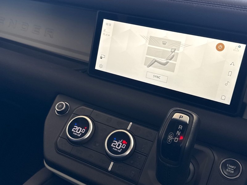 2023 (23) LAND ROVER DEFENDER 3.0 D250 SE 110 5dr Auto 5279298