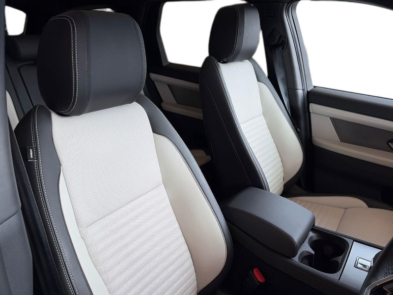 2025 (74) LAND ROVER DISCOVERY SPORT 2.0 D200 Dynamic HSE 5dr Auto [7 Seat] 5294046