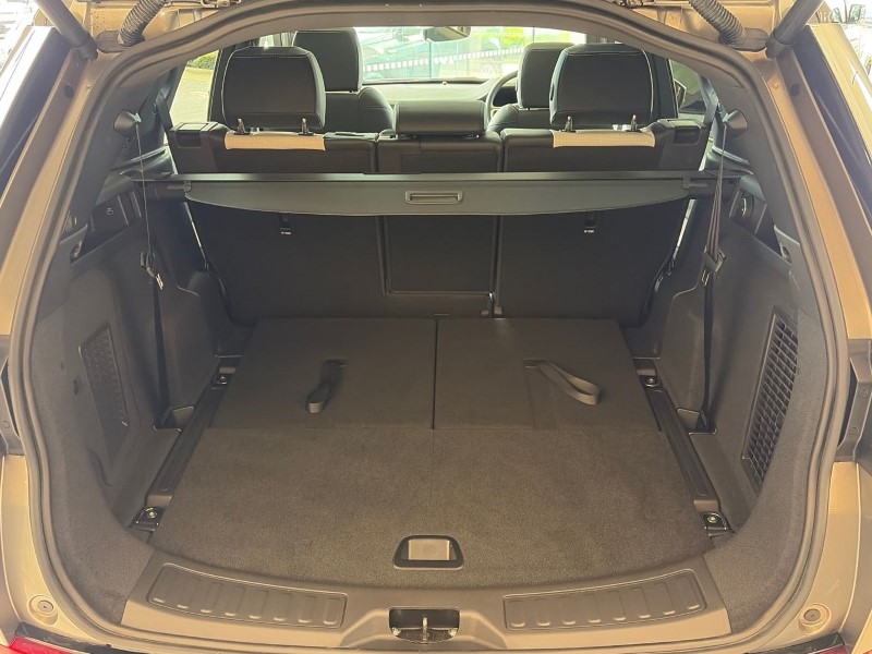 2025 (74) LAND ROVER DISCOVERY SPORT 2.0 D200 Dynamic HSE 5dr Auto [7 Seat] 5294030