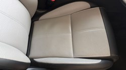 2024 (74) LAND ROVER RANGE ROVER VELAR 3.0 D300 MHEV Dynamic HSE 5dr Auto 5292171