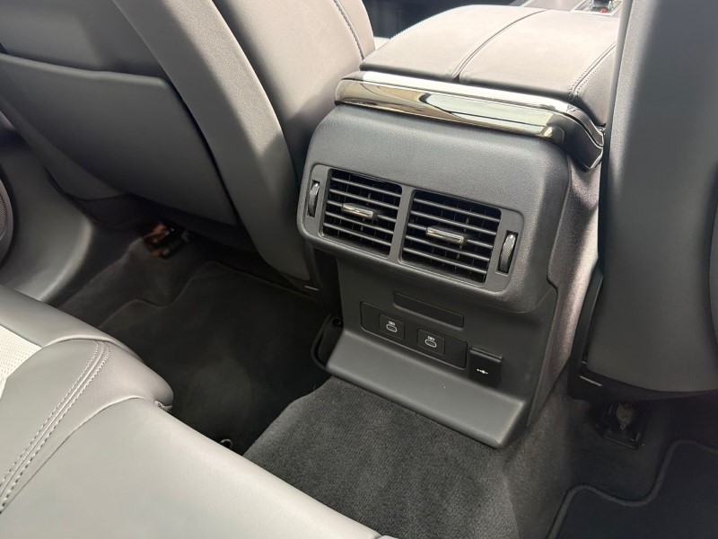 2024 (74) LAND ROVER RANGE ROVER VELAR 3.0 D300 MHEV Dynamic HSE 5dr Auto 5292165