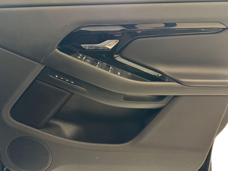 2024 (74) LAND ROVER RANGE ROVER EVOQUE 2.0 D200 Autobiography 5dr Auto 5293339