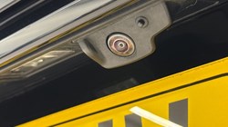 2025 (74) LAND ROVER RANGE ROVER VELAR 2.0 P400e Dynamic HSE 5dr Auto 5295427