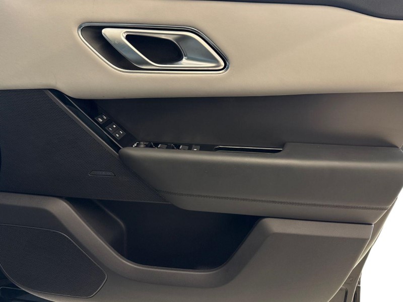 2025 (74) LAND ROVER RANGE ROVER VELAR 2.0 P400e Dynamic HSE 5dr Auto 5295409