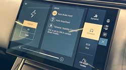 2025 (74) LAND ROVER RANGE ROVER VELAR 2.0 P400e Dynamic HSE 5dr Auto 5295420