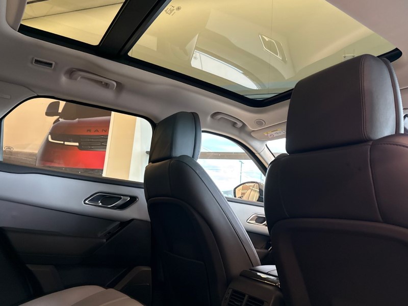 2025 (74) LAND ROVER RANGE ROVER VELAR 2.0 P400e Dynamic HSE 5dr Auto 5295408
