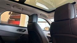 2025 (74) LAND ROVER RANGE ROVER VELAR 2.0 P400e Dynamic HSE 5dr Auto 5295408