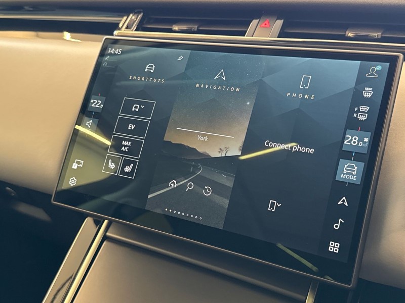 2025 (74) LAND ROVER RANGE ROVER VELAR 2.0 P400e Dynamic HSE 5dr Auto 5295417