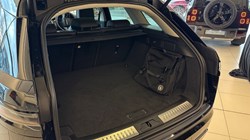 2025 (74) LAND ROVER RANGE ROVER VELAR 2.0 P400e Dynamic HSE 5dr Auto 5295425