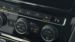 2019 (19) VOLKSWAGEN GOLF 2.0 TSI 245 GTI Performance 5dr DSG 5283451