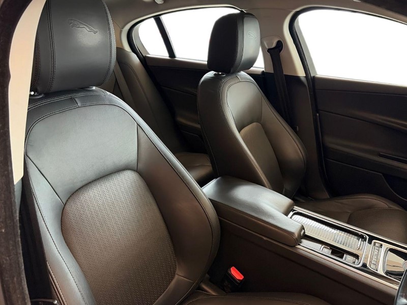 2017 (67) JAGUAR XE 2.0d [180] Portfolio 4dr Auto 5310448