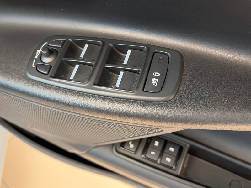 2017 (67) JAGUAR XE 2.0d [180] Portfolio 4dr Auto 5310445