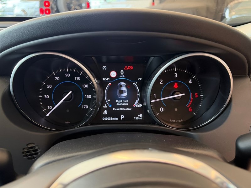 2017 (67) JAGUAR XE 2.0d [180] Portfolio 4dr Auto 5310438