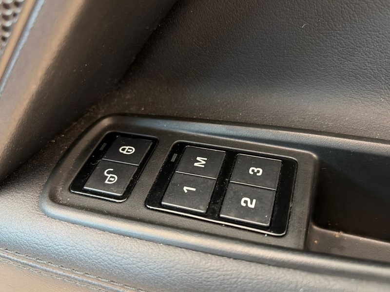 2017 (67) JAGUAR XE 2.0d [180] Portfolio 4dr Auto 5310481