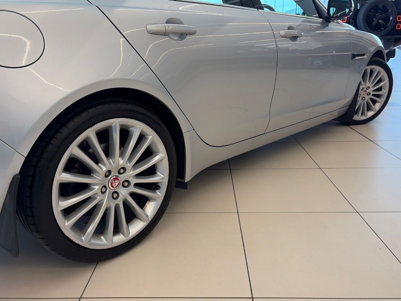 2017 (67) JAGUAR XE 2.0d [180] Portfolio 4dr Auto 5310470