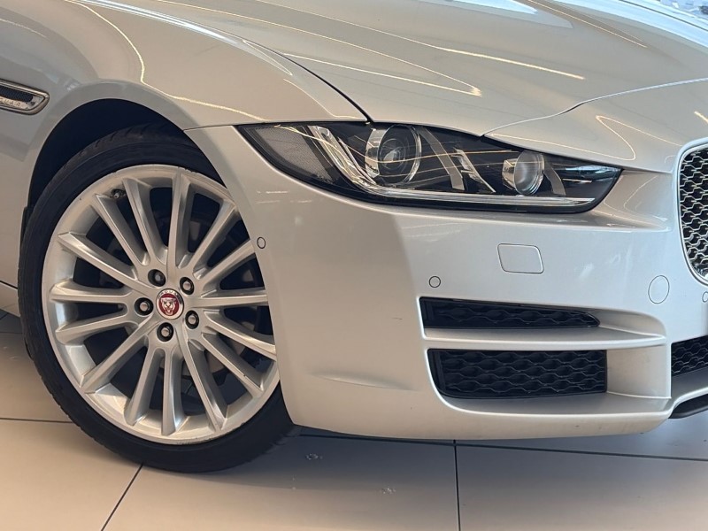 2017 (67) JAGUAR XE 2.0d [180] Portfolio 4dr Auto 5310464