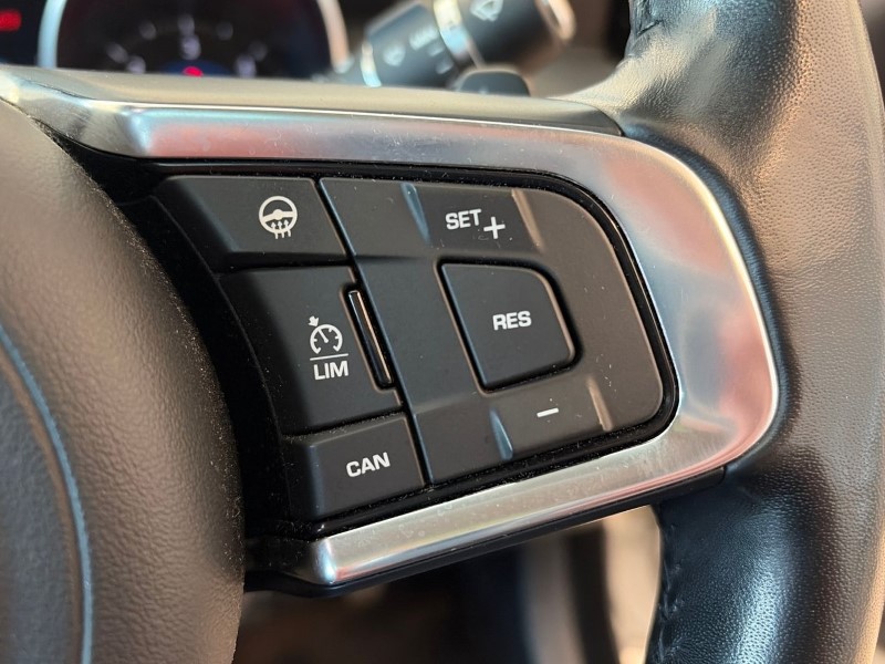 2017 (67) JAGUAR XE 2.0d [180] Portfolio 4dr Auto 5310451