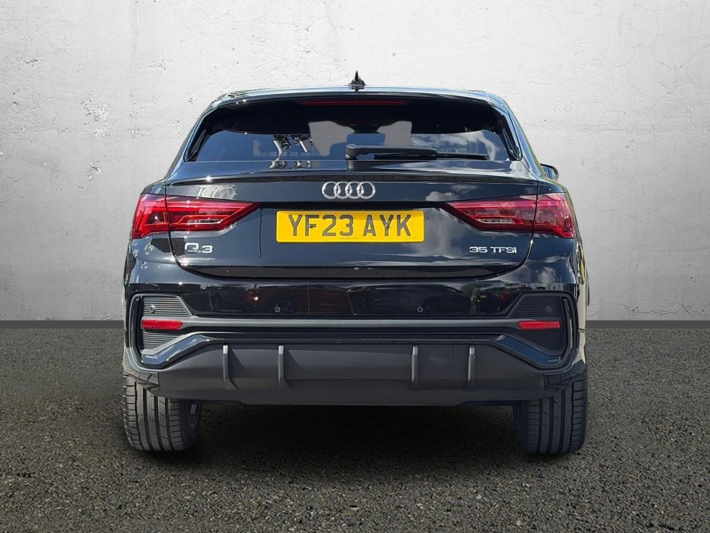 2023 (23) AUDI Q3 35 TFSI Black Edition 5dr S Tronic 5286011