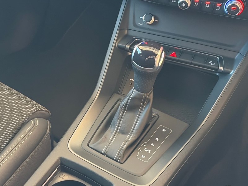 2023 (23) AUDI Q3 35 TFSI Black Edition 5dr S Tronic 5286018