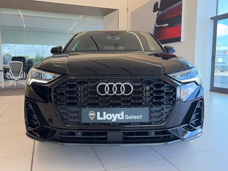 2023 (23) AUDI Q3 35 TFSI Black Edition 5dr S Tronic 5286054