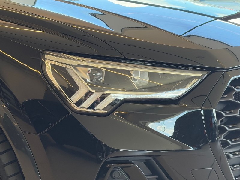 2023 (23) AUDI Q3 35 TFSI Black Edition 5dr S Tronic 5286022