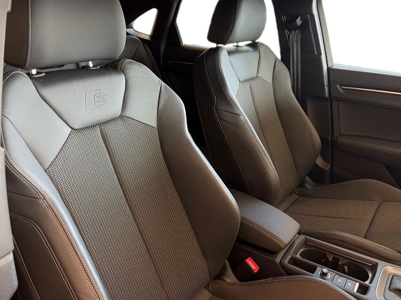 2023 (23) AUDI Q3 35 TFSI Black Edition 5dr S Tronic 5286029