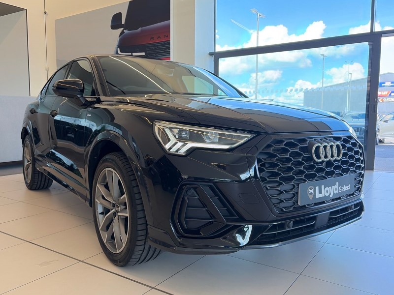 2023 (23) AUDI Q3 35 TFSI Black Edition 5dr S Tronic 5286053