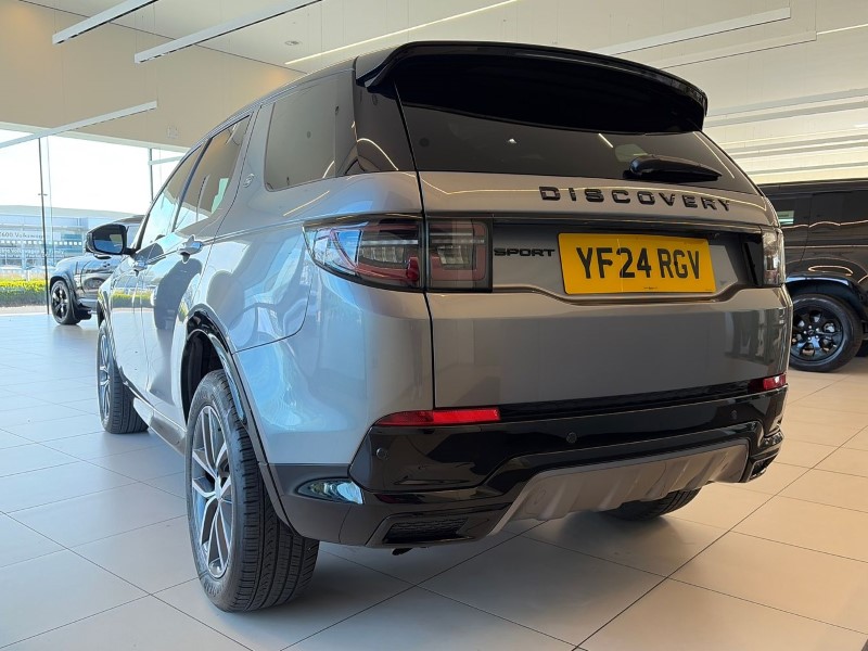 2024 (24) LAND ROVER DISCOVERY SPORT 2.0 D200 Dynamic SE 5dr Auto [7 Seat] 5262894