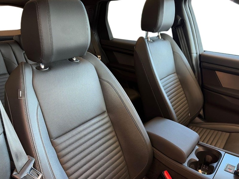 2024 (24) LAND ROVER DISCOVERY SPORT 2.0 D200 Dynamic SE 5dr Auto [7 Seat] 5262862