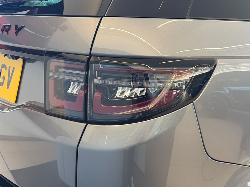 2024 (24) LAND ROVER DISCOVERY SPORT 2.0 D200 Dynamic SE 5dr Auto [7 Seat] 5262885