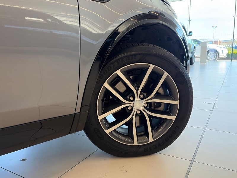 2024 (24) LAND ROVER DISCOVERY SPORT 2.0 D200 Dynamic SE 5dr Auto [7 Seat] 5262887