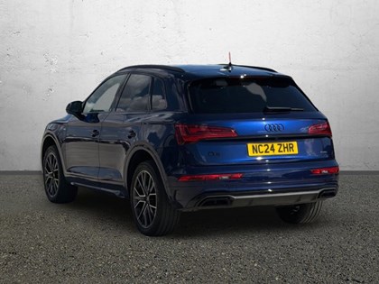 2024 (24) AUDI Q5 40 TDI Quattro Black Edition 5dr S Tronic
