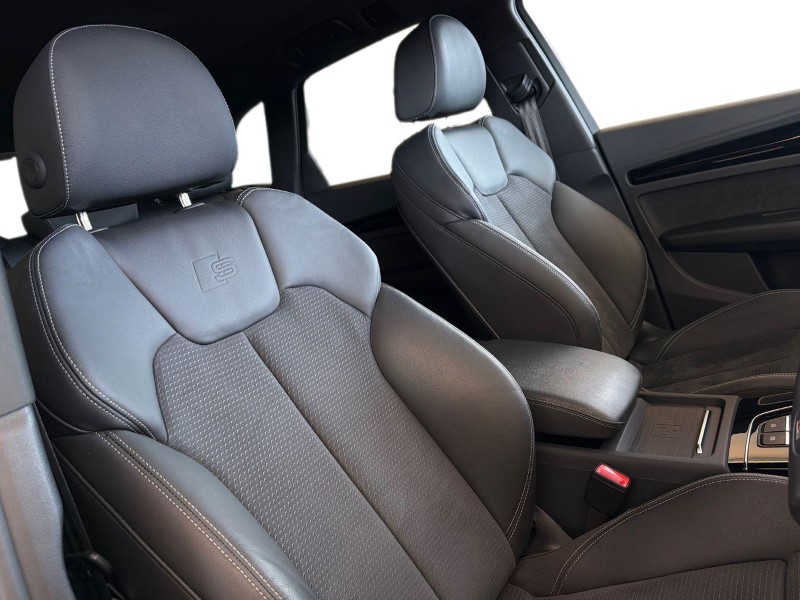 2024 (24) AUDI Q5 40 TDI Quattro Black Edition 5dr S Tronic 5279236