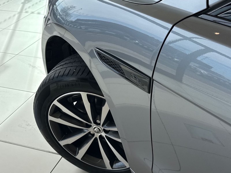 2023 (73) JAGUAR F-PACE 2.0 D200 R-Dynamic SE Black 5dr Auto AWD 5276509