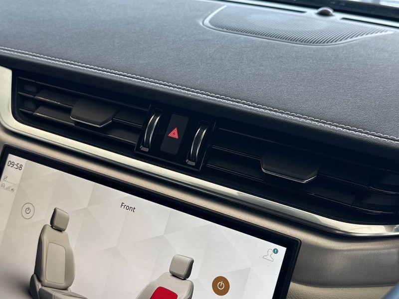 2023 (73) JAGUAR F-PACE 2.0 D200 R-Dynamic SE Black 5dr Auto AWD 5276524