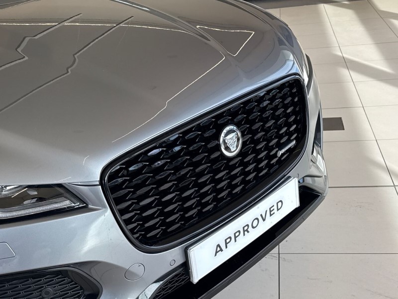 2023 (73) JAGUAR F-PACE 2.0 D200 R-Dynamic SE Black 5dr Auto AWD 5276533