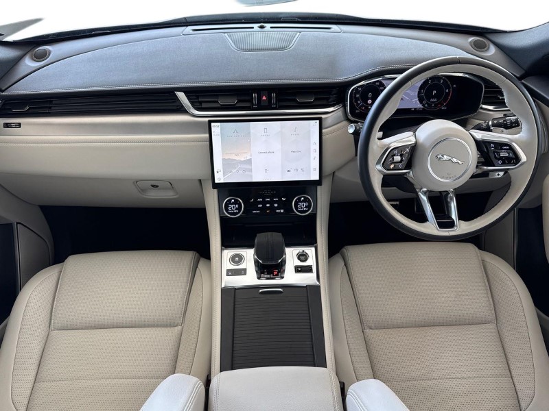 2023 (73) JAGUAR F-PACE 2.0 D200 R-Dynamic SE Black 5dr Auto AWD 5276498