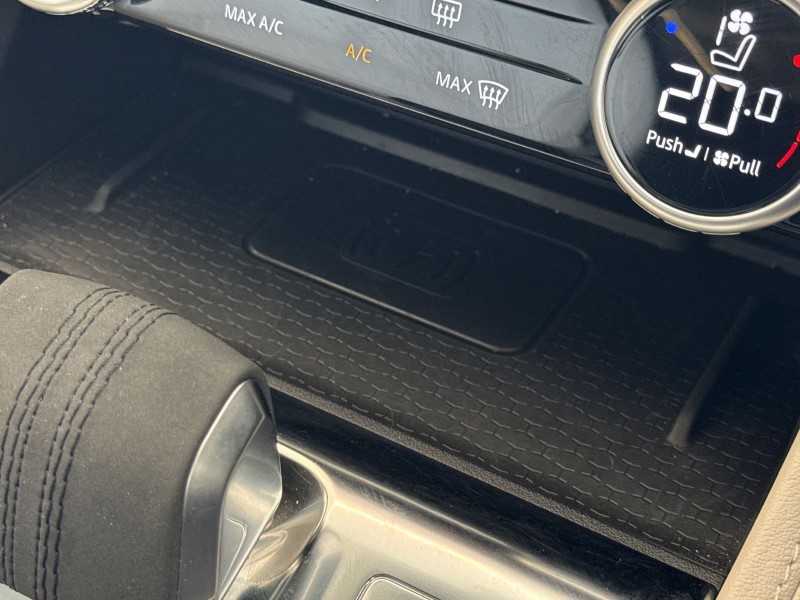 2023 (73) JAGUAR F-PACE 2.0 D200 R-Dynamic SE Black 5dr Auto AWD 5276525