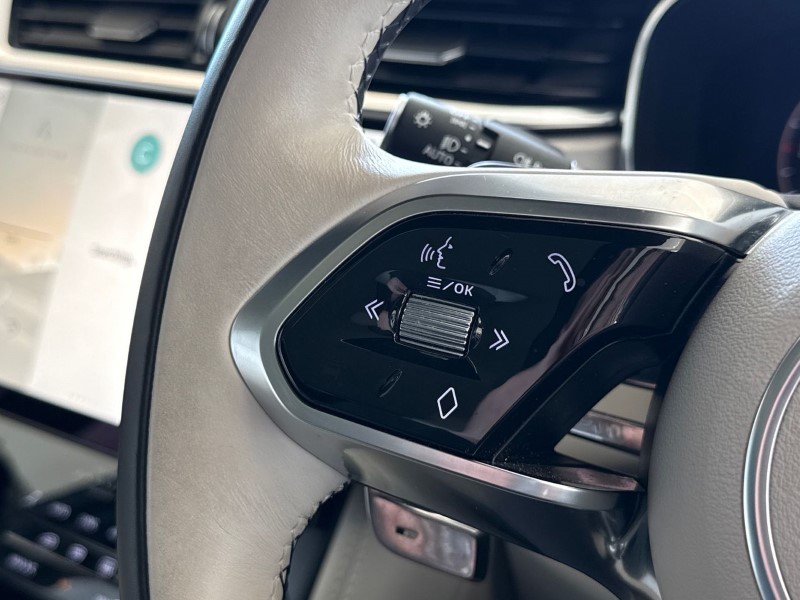 2023 (73) JAGUAR F-PACE 2.0 D200 R-Dynamic SE Black 5dr Auto AWD 5276517