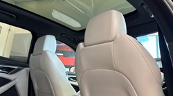 2023 (23) JAGUAR F-PACE 2.0 P250 R-Dynamic SE Black 5dr Auto AWD 5282123