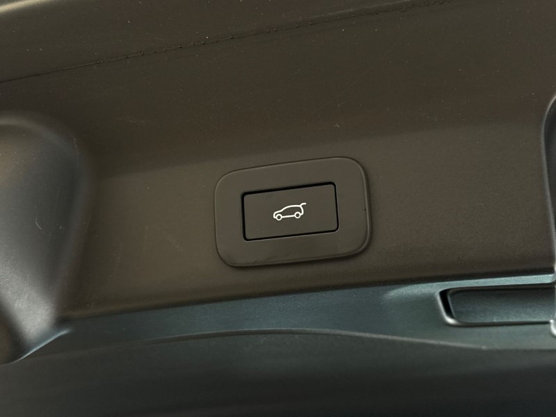 2023 (23) JAGUAR F-PACE 2.0 P250 R-Dynamic SE Black 5dr Auto AWD 5282141