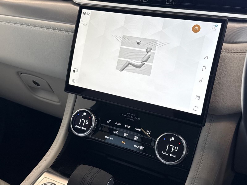 2023 (23) JAGUAR F-PACE 2.0 P250 R-Dynamic SE Black 5dr Auto AWD 5282134