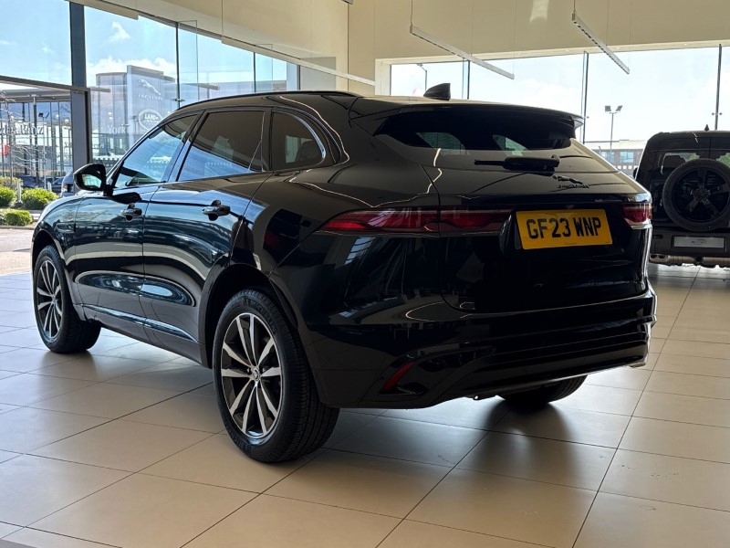 2023 (23) JAGUAR F-PACE 2.0 P250 R-Dynamic SE Black 5dr Auto AWD 5282155